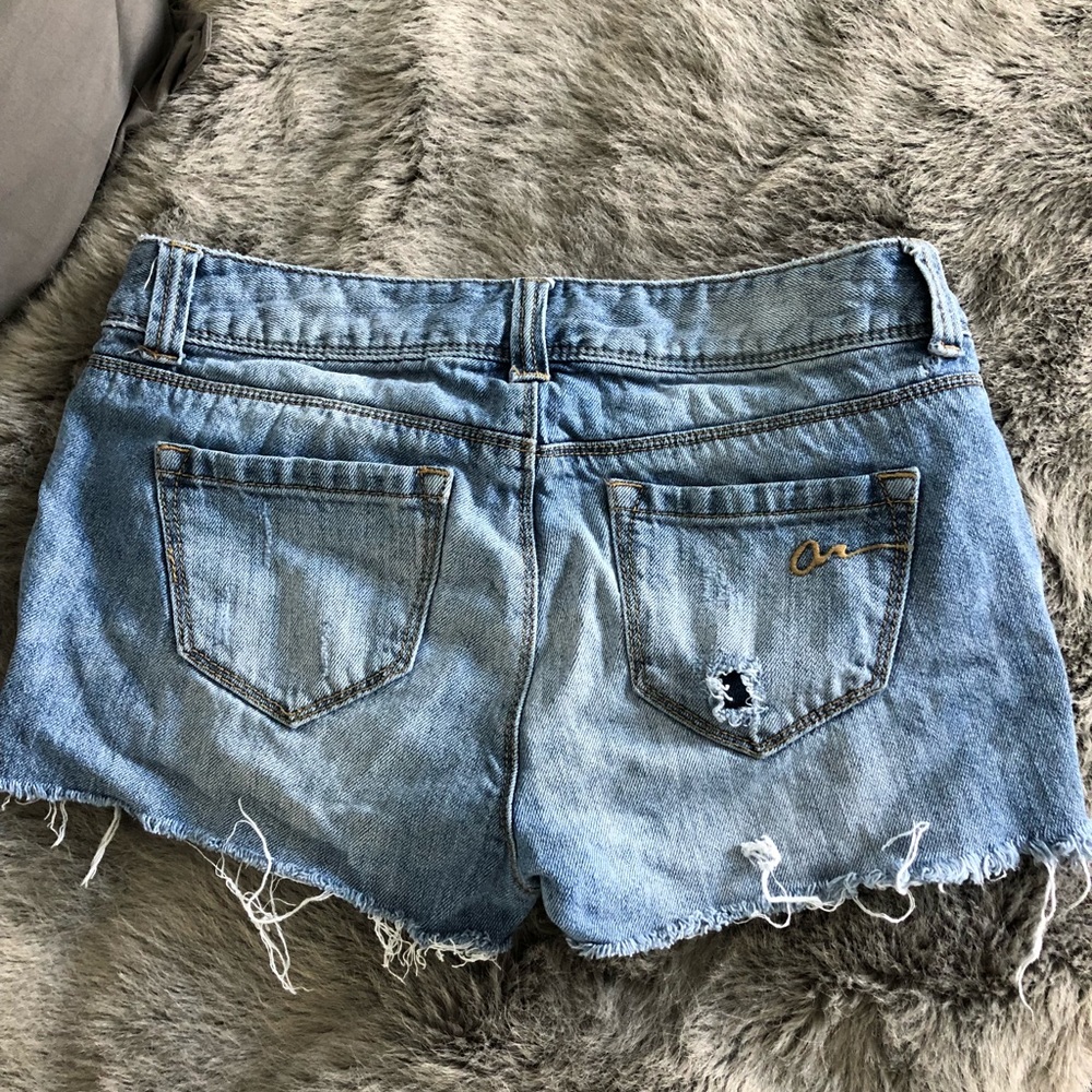 American Rag Used Shorts - Picture 2 of 2